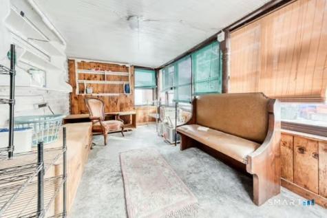 165 Maple Street East Hartford CT 06118