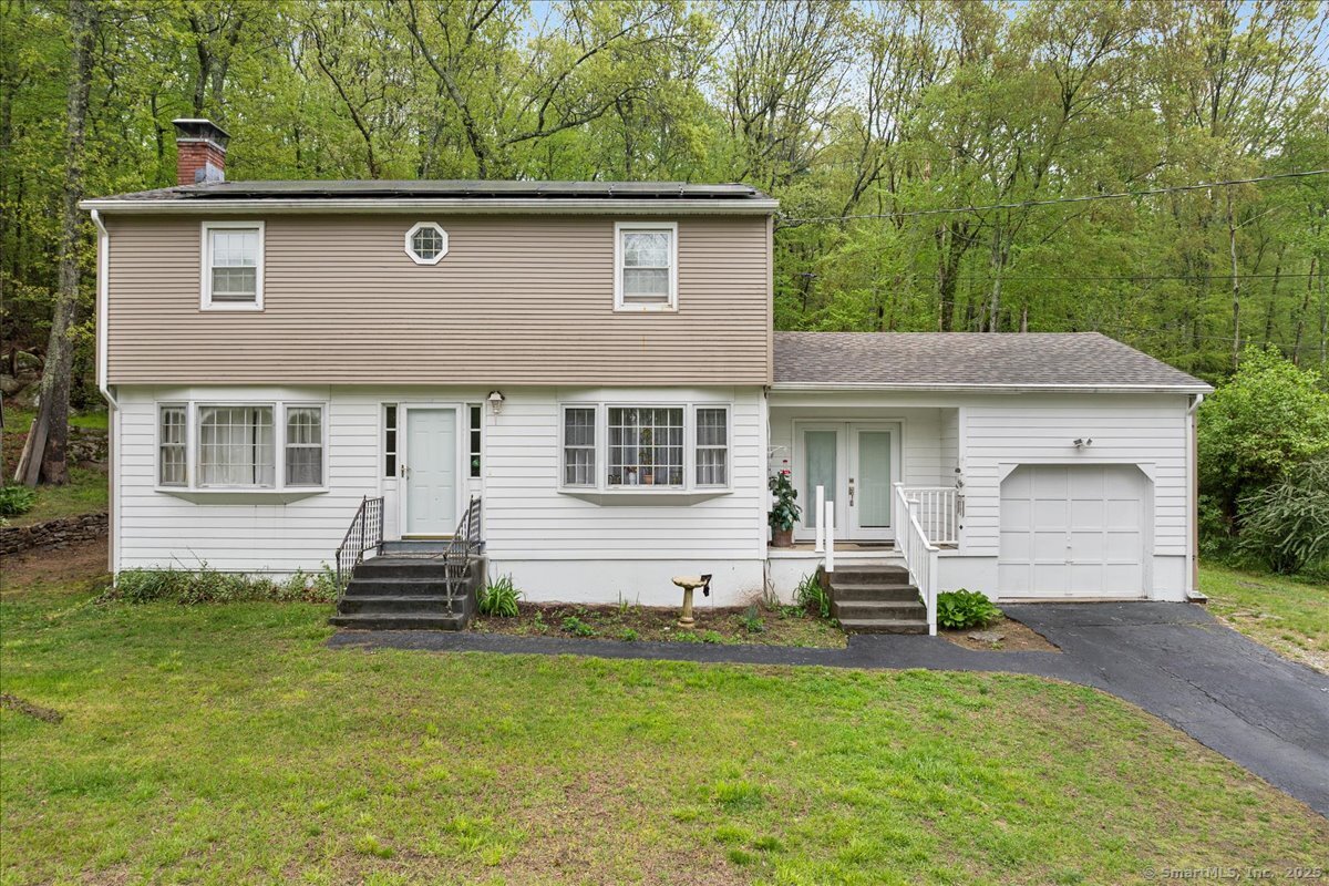 21 Lincoln Drive Ledyard CT 06335