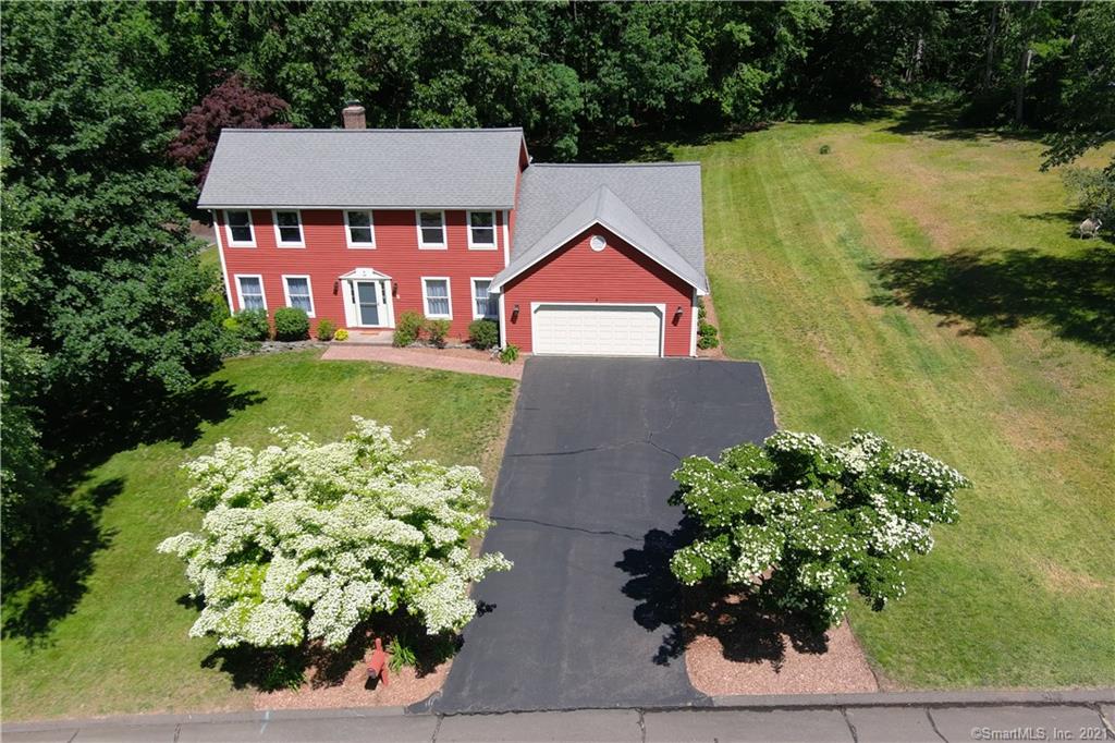 4 Plum Ridge Windsor CT 06095