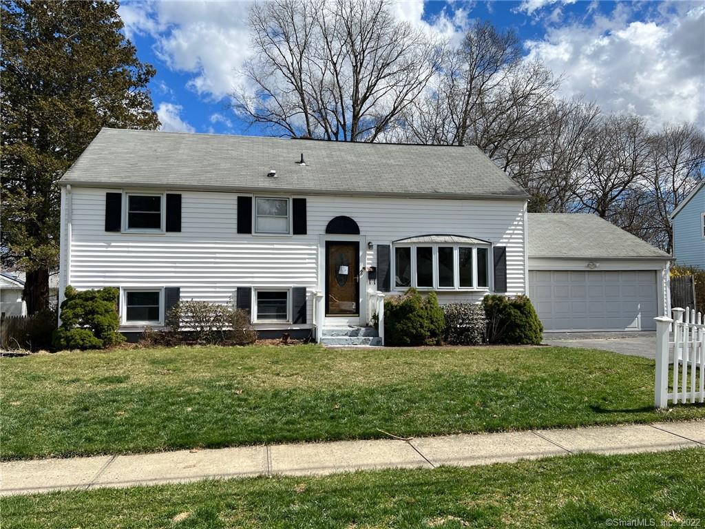 29 Pembroke Road Hamden CT 06514