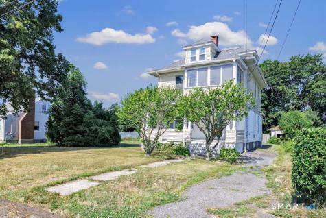 295 Washington Parkway Stratford CT 06615