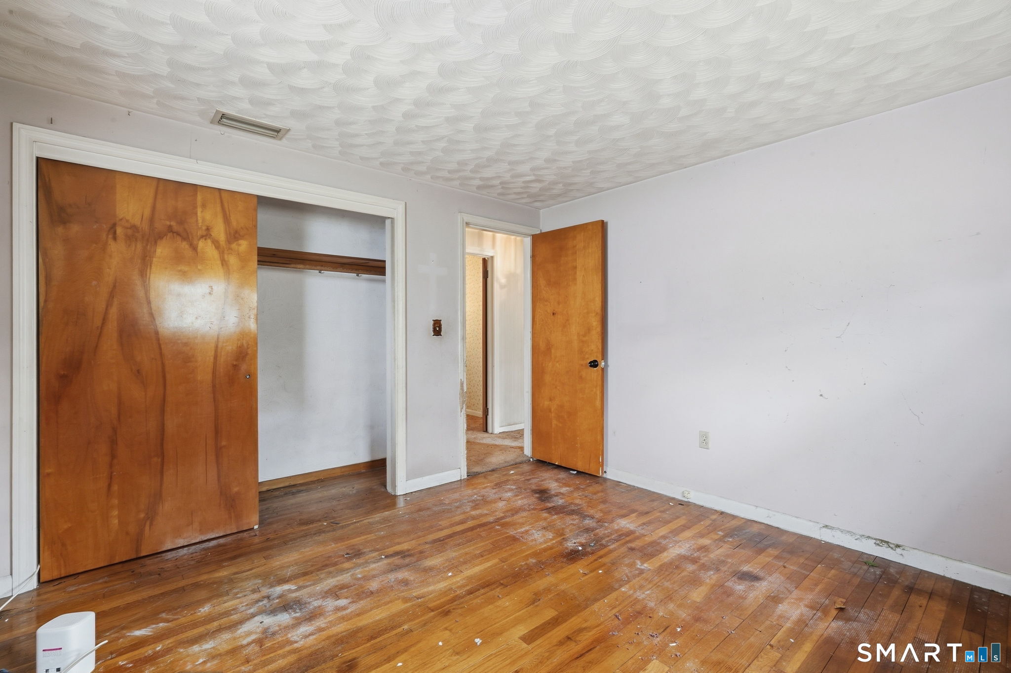 33 Cora Street Enfield CT 06082