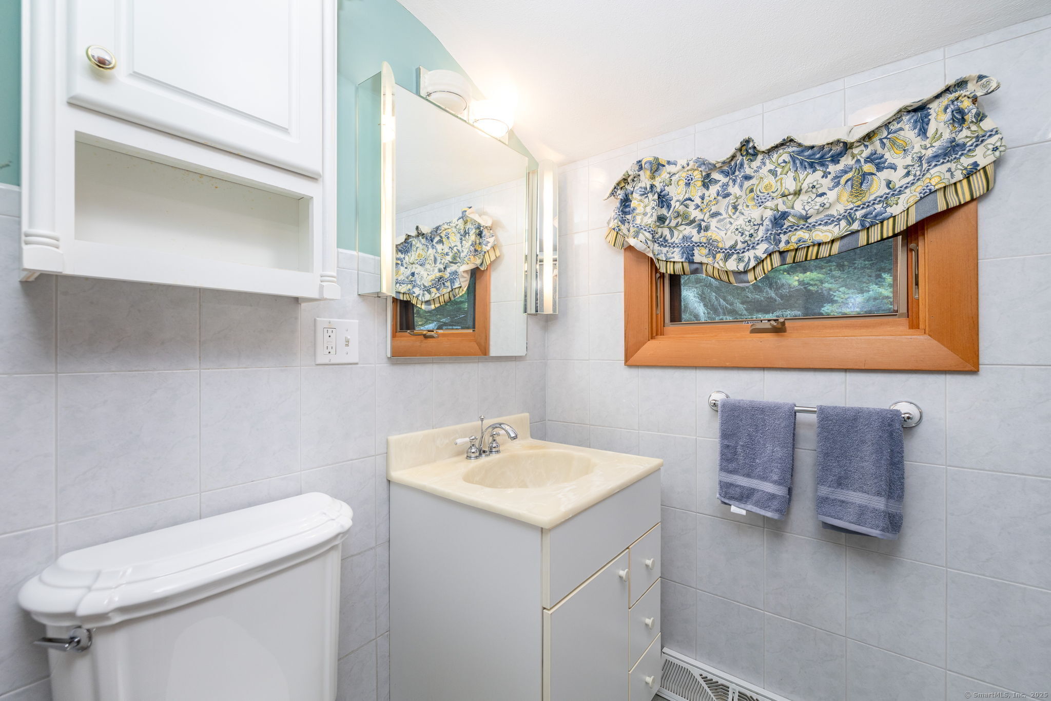 418 Plymouth Road Harwinton CT 06791
