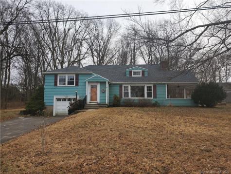 29 Anawan Avenue Waterbury CT 06708
