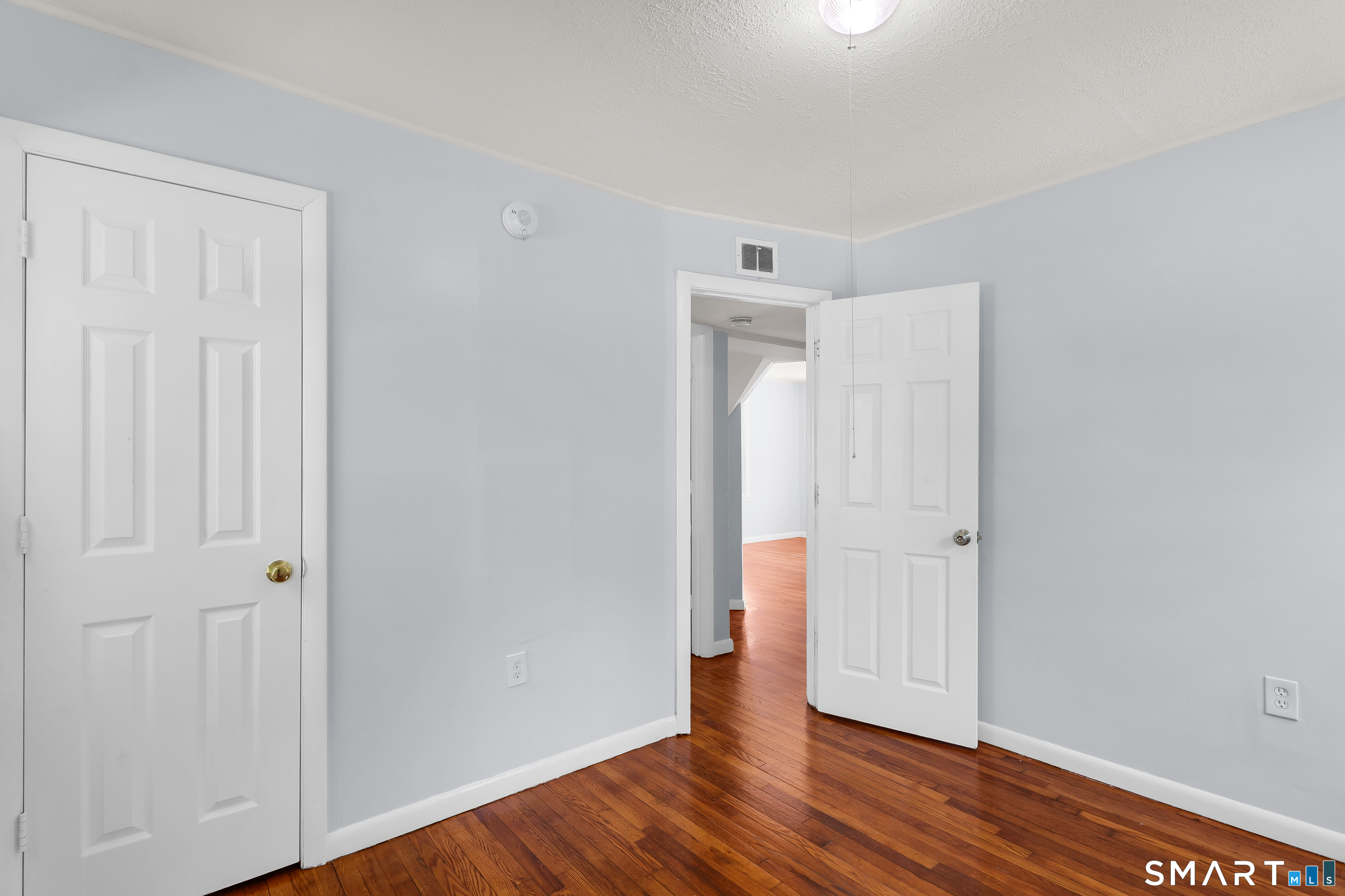 130 Winding Lane East Hartford CT 06118