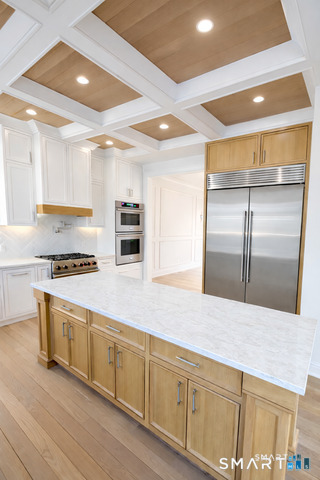 20 North Lake Shore Drive Brookfield CT 06804