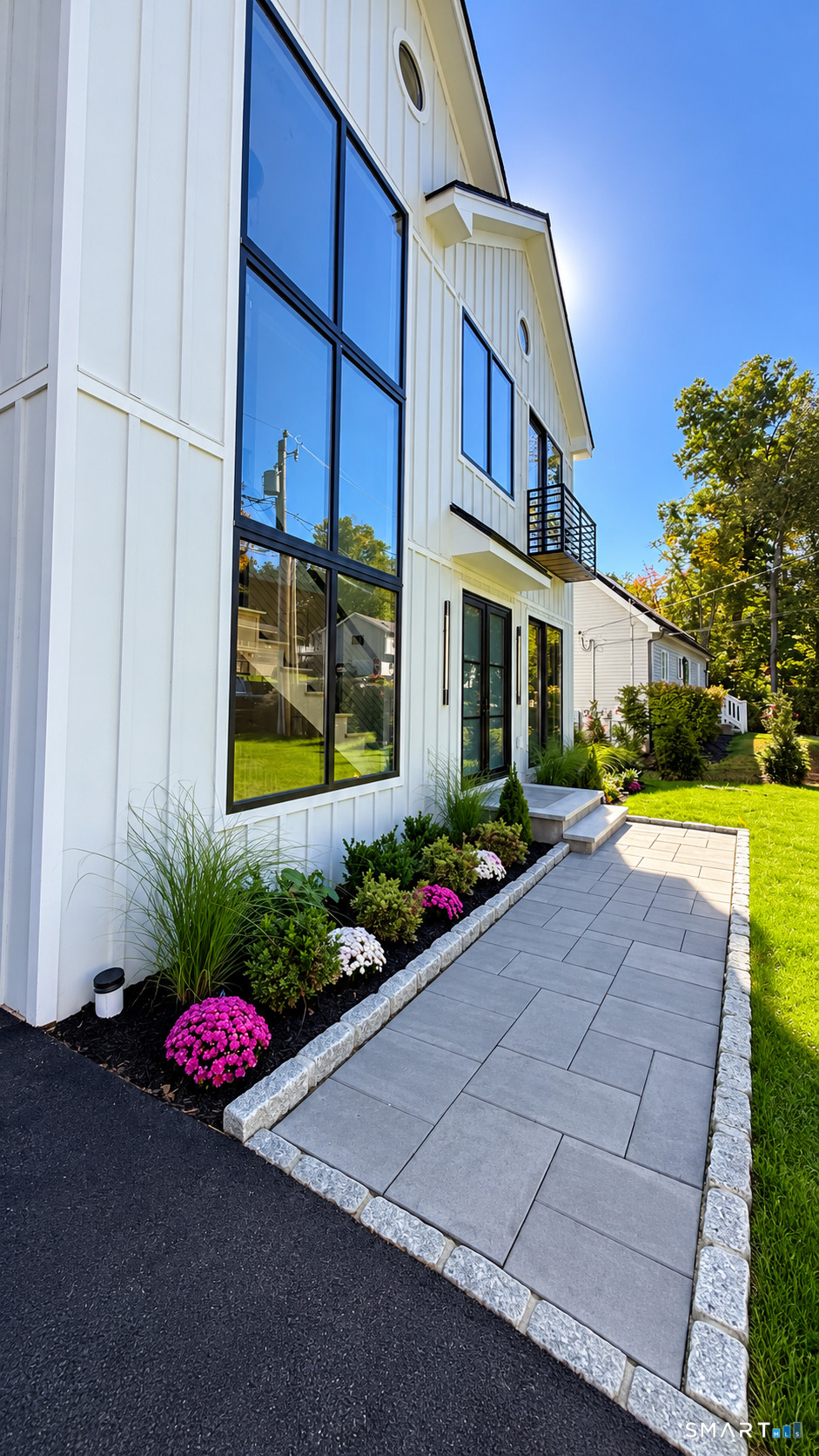 20 North Lake Shore Drive Brookfield CT 06804