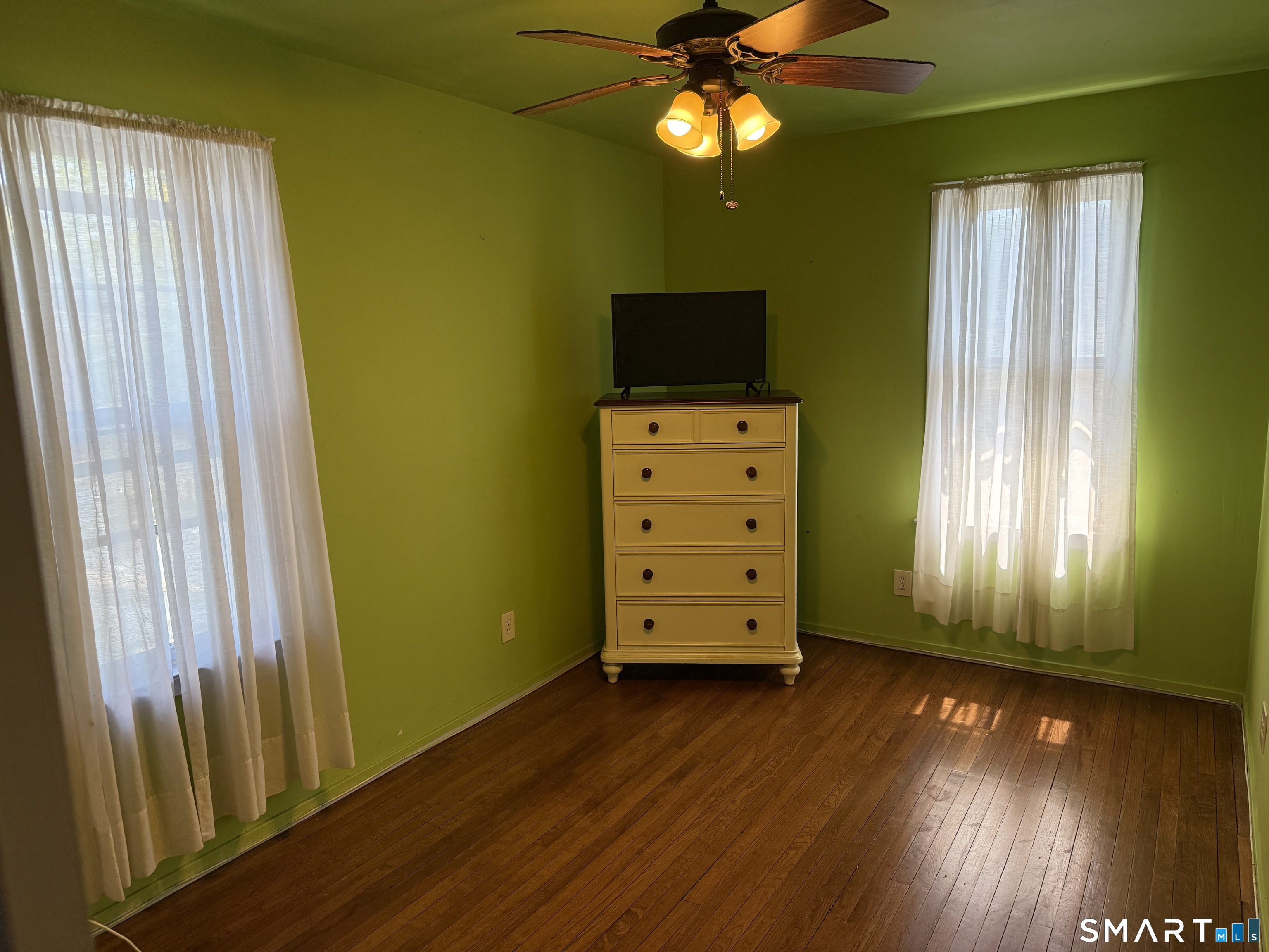 133 East Eaton Street Bridgeport CT 06604