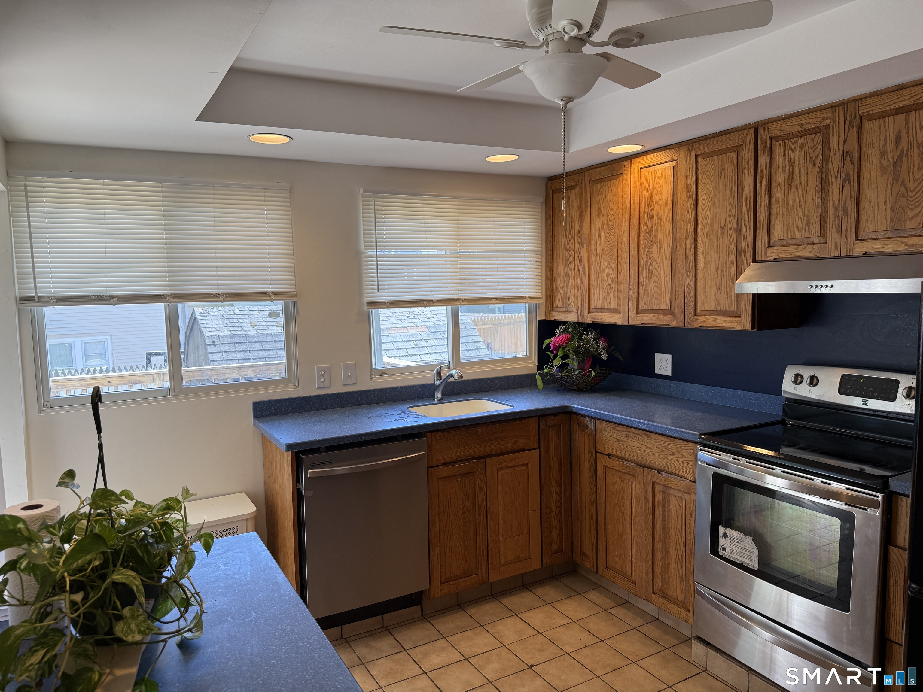 133 East Eaton Street Bridgeport CT 06604