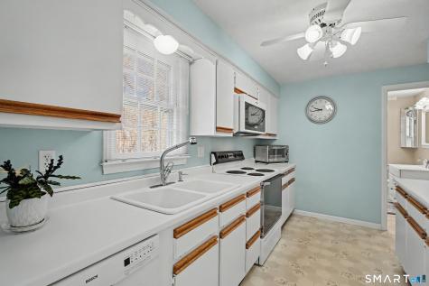 76-1 River West Street Old Saybrook CT 06475