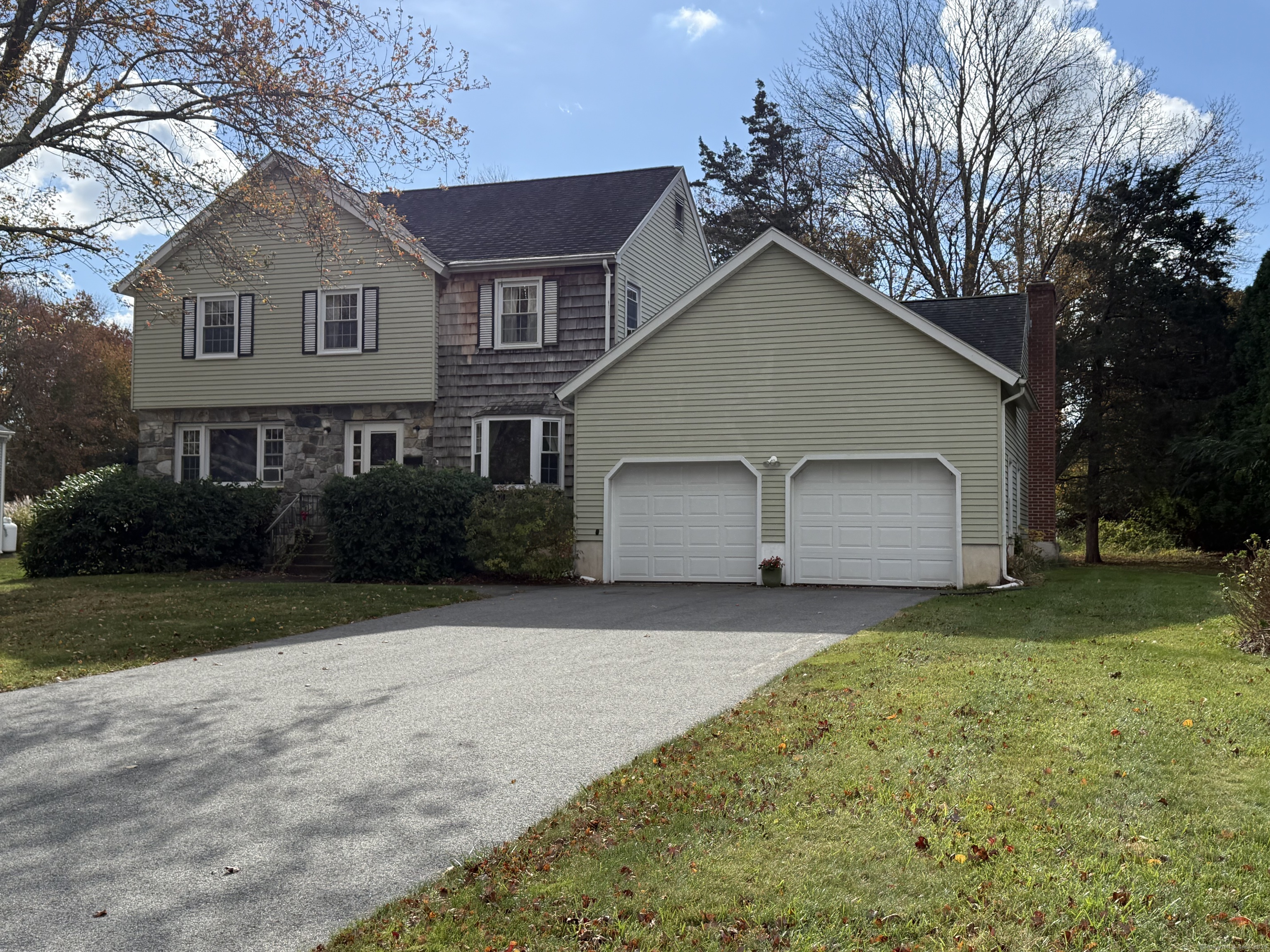 18 Whaling Drive Waterford CT 06385