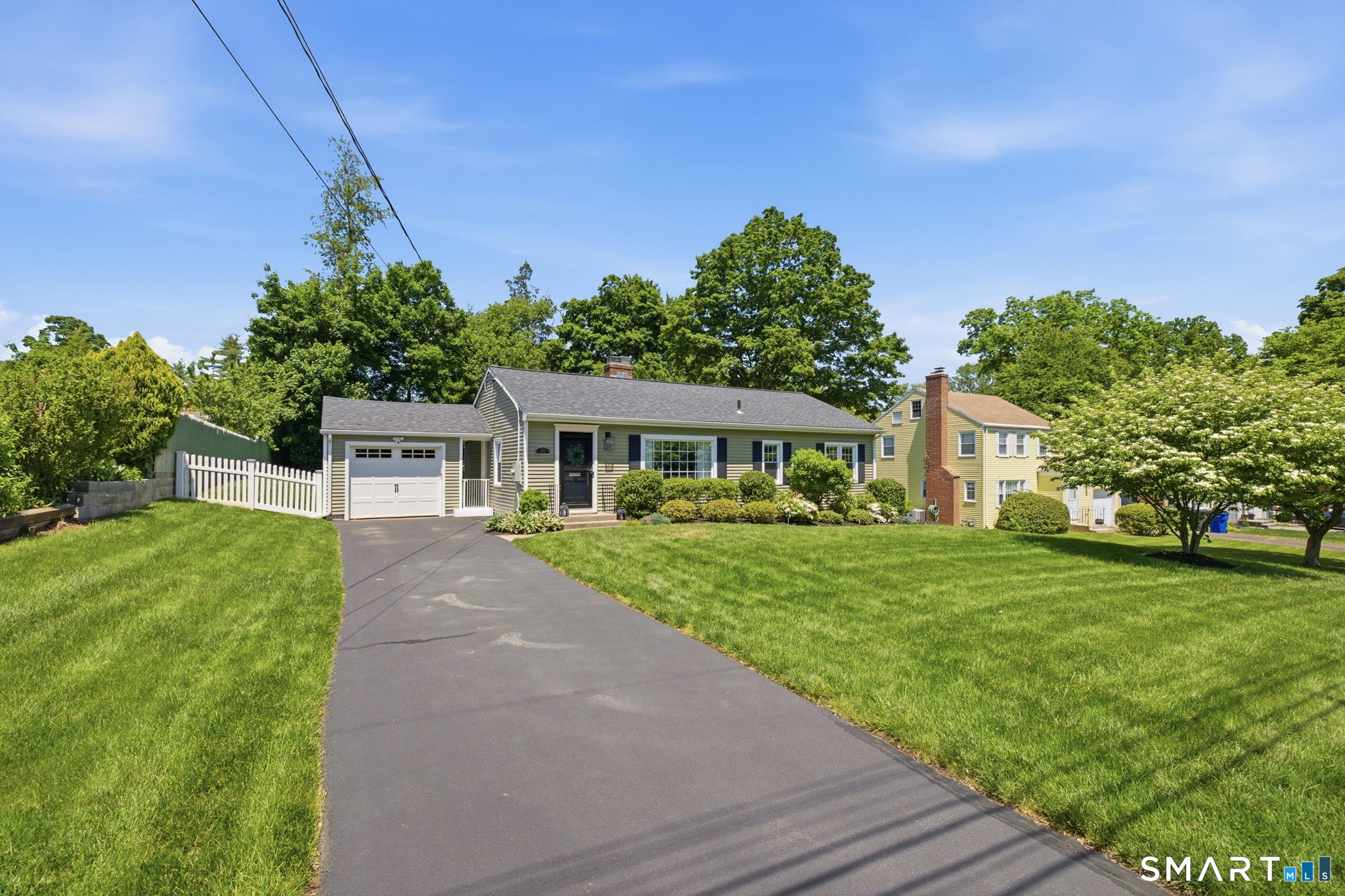 22 Rockledge Drive West Hartford CT 06107