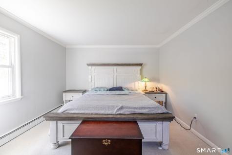 17 Fleetwood Avenue Bethel CT 06801