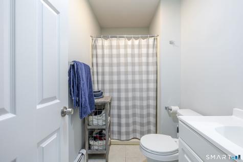 17 Fleetwood Avenue Bethel CT 06801