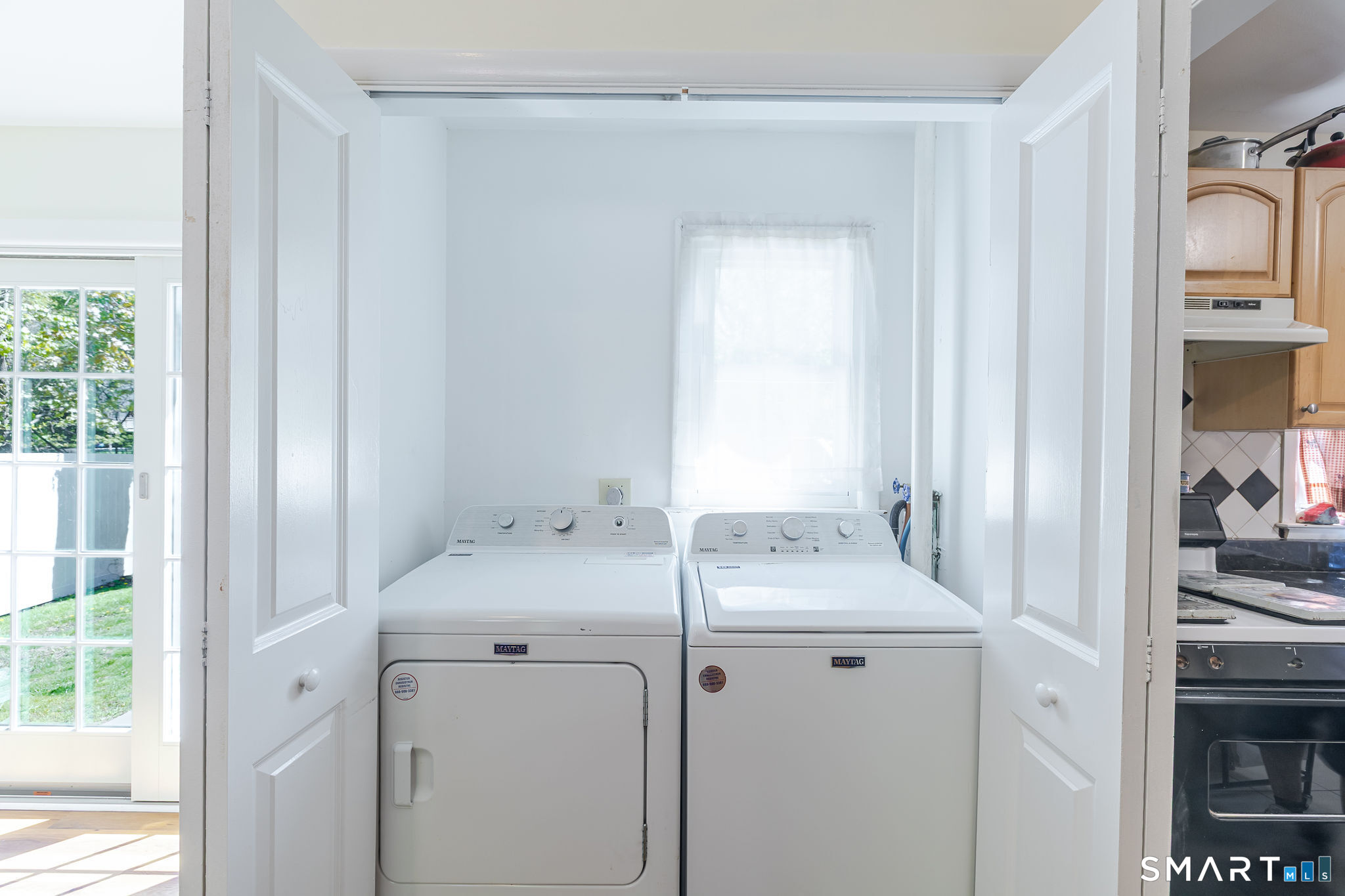 17 Fleetwood Avenue Bethel CT 06801