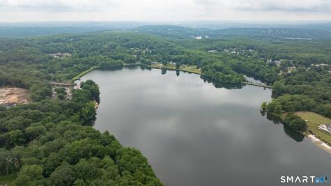 4 Oakengate Road Wolcott CT 06716