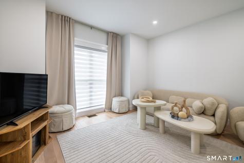 4 Oakengate Road Wolcott CT 06716