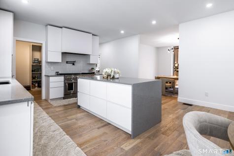 4 Oakengate Road Wolcott CT 06716