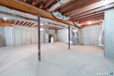 4 Oakengate Road Wolcott CT 06716