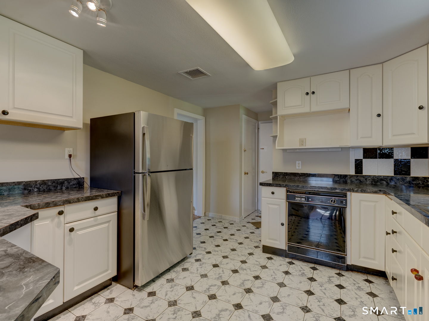 269 Hollister Drive East Hartford CT 06118