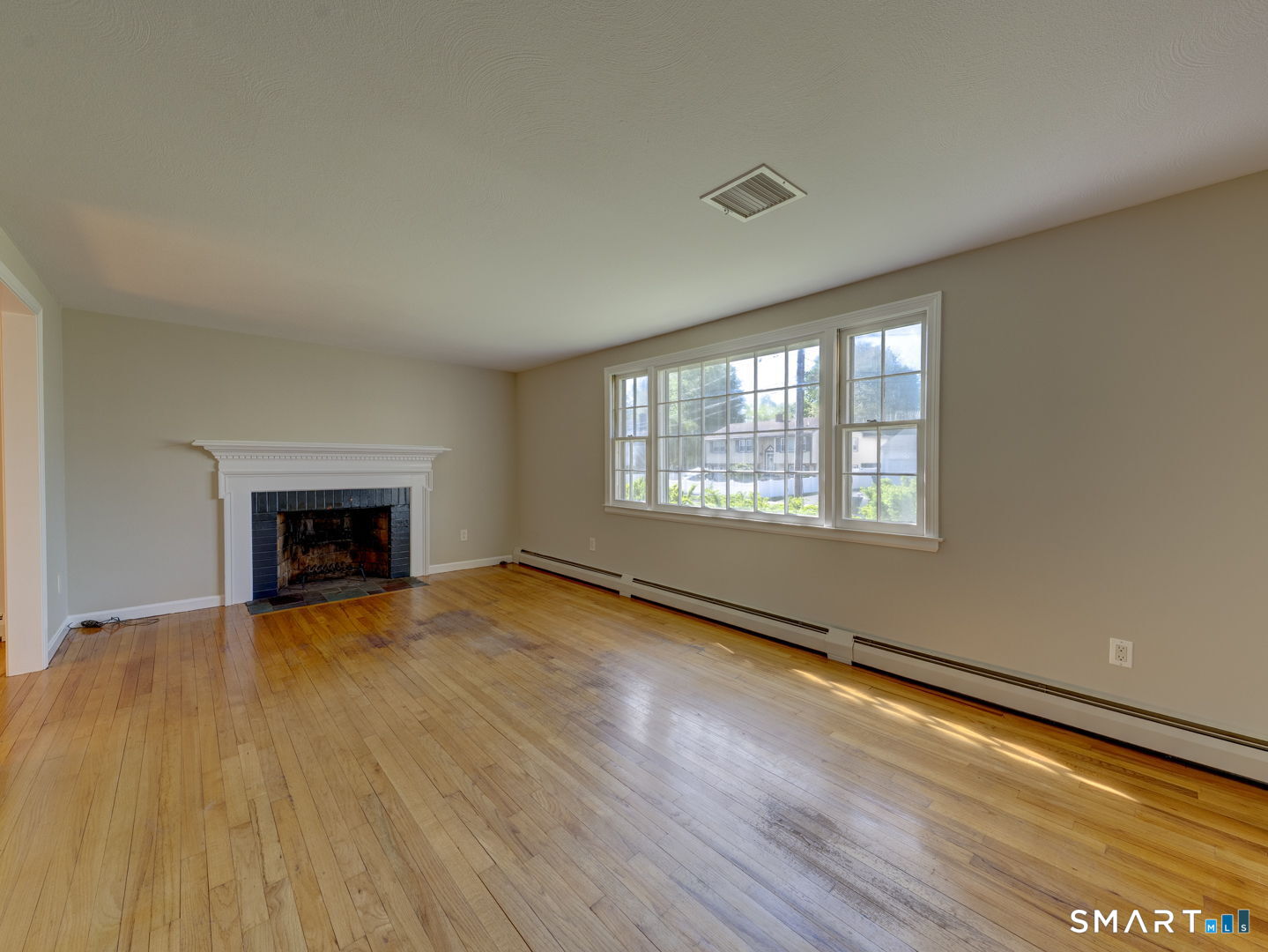 269 Hollister Drive East Hartford CT 06118
