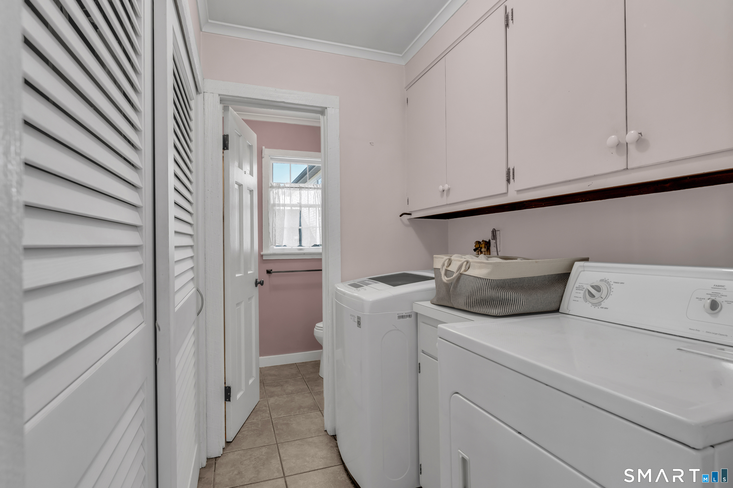 5 Attawan Avenue East Lyme CT 06357