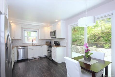 15 Woodlawn Avenue Norwalk CT 06854
