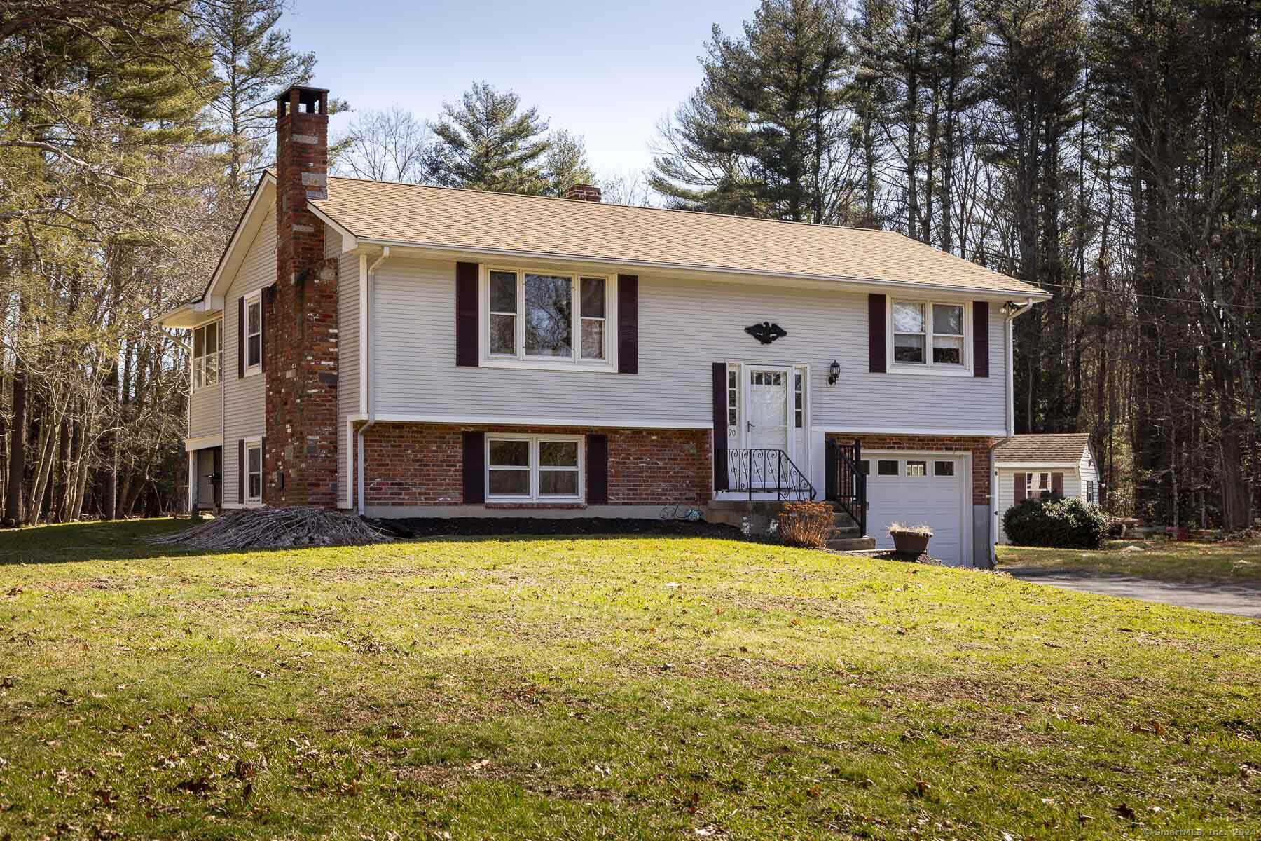90 Village Hill Road Willington CT 06279