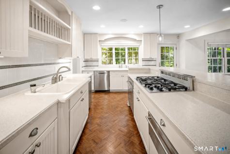 39 Powder Horn Hill Road Wilton CT 06897