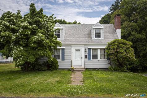 59 Glenwood Street Manchester CT 06040