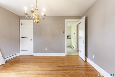 59 Glenwood Street Manchester CT 06040