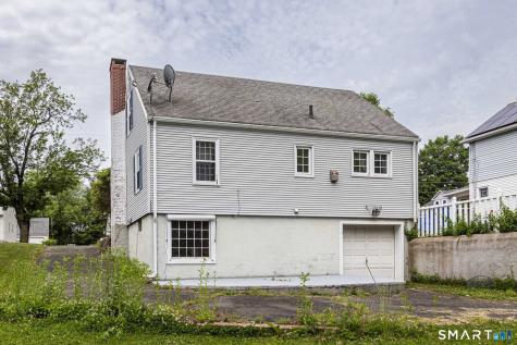 59 Glenwood Street Manchester CT 06040
