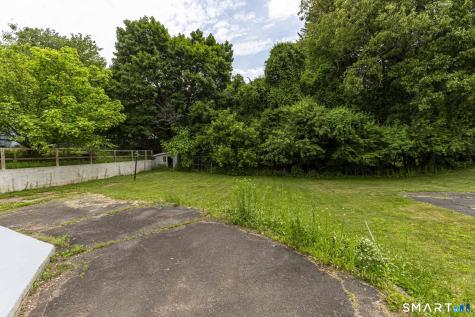 59 Glenwood Street Manchester CT 06040