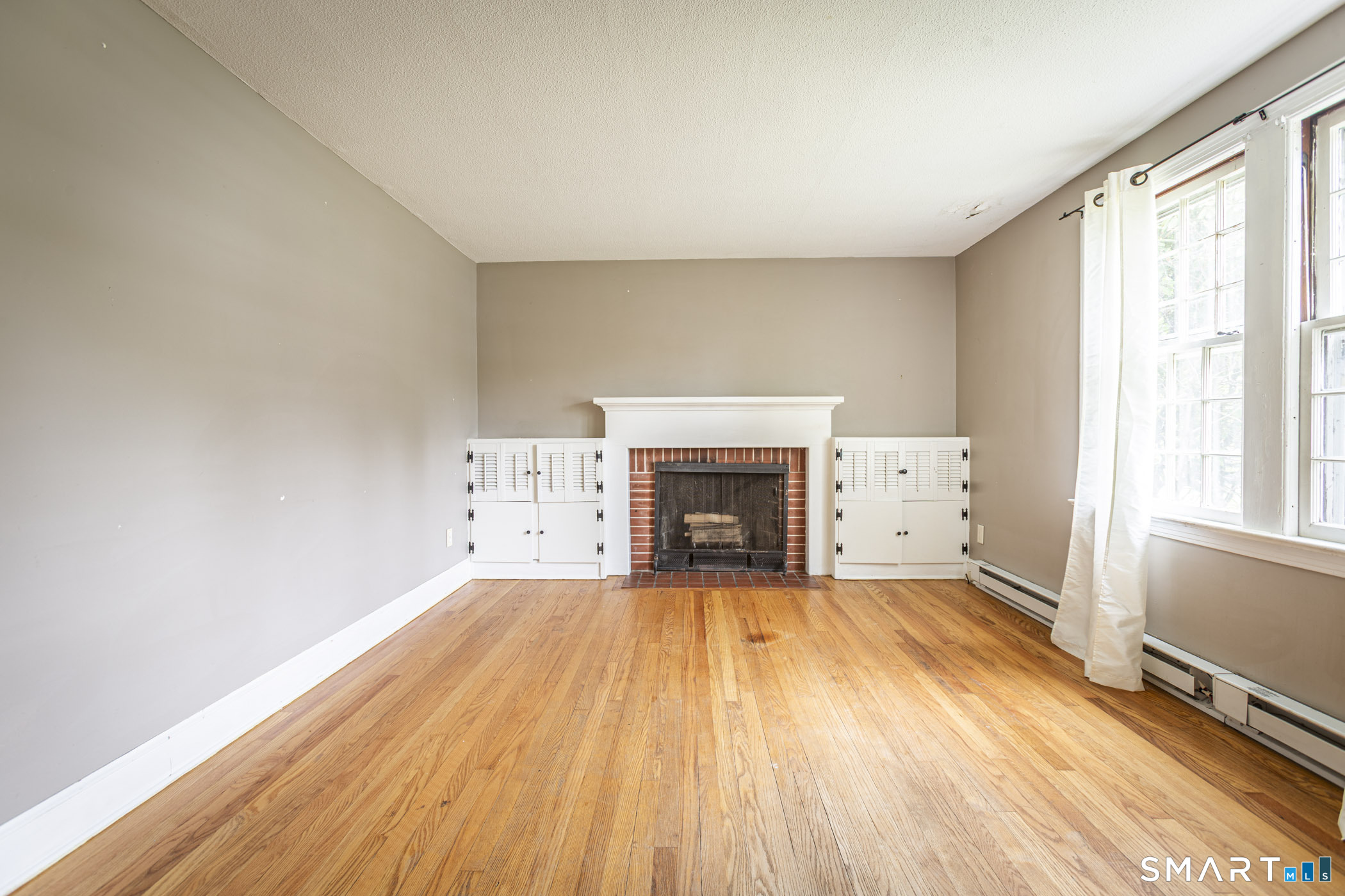 59 Glenwood Street Manchester CT 06040
