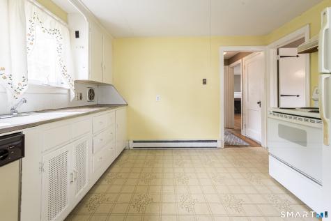 59 Glenwood Street Manchester CT 06040