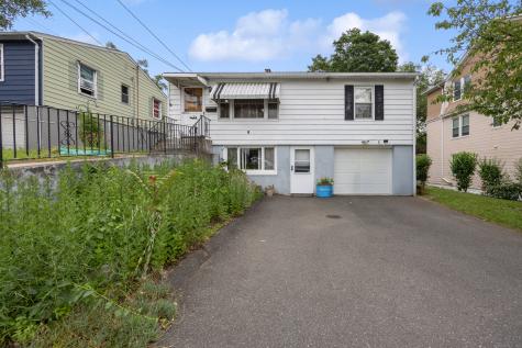 16 Shelley Street Waterbury CT 06705