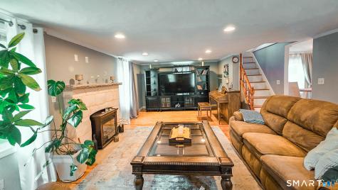 384 Long Hill Road South Windsor CT 06074