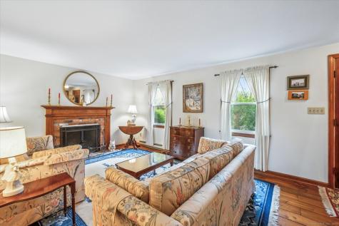 96 Dyer Avenue Canton CT 06019