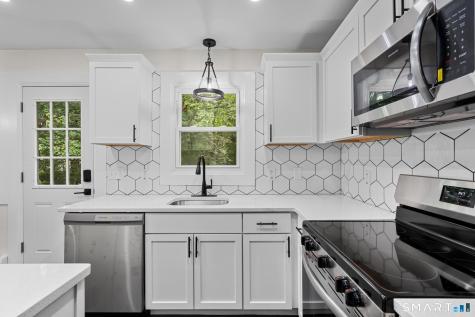 35 Columbine Drive Trumbull CT 06611
