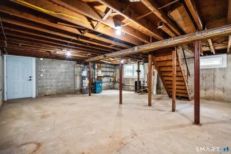 35 Columbine Drive Trumbull CT 06611