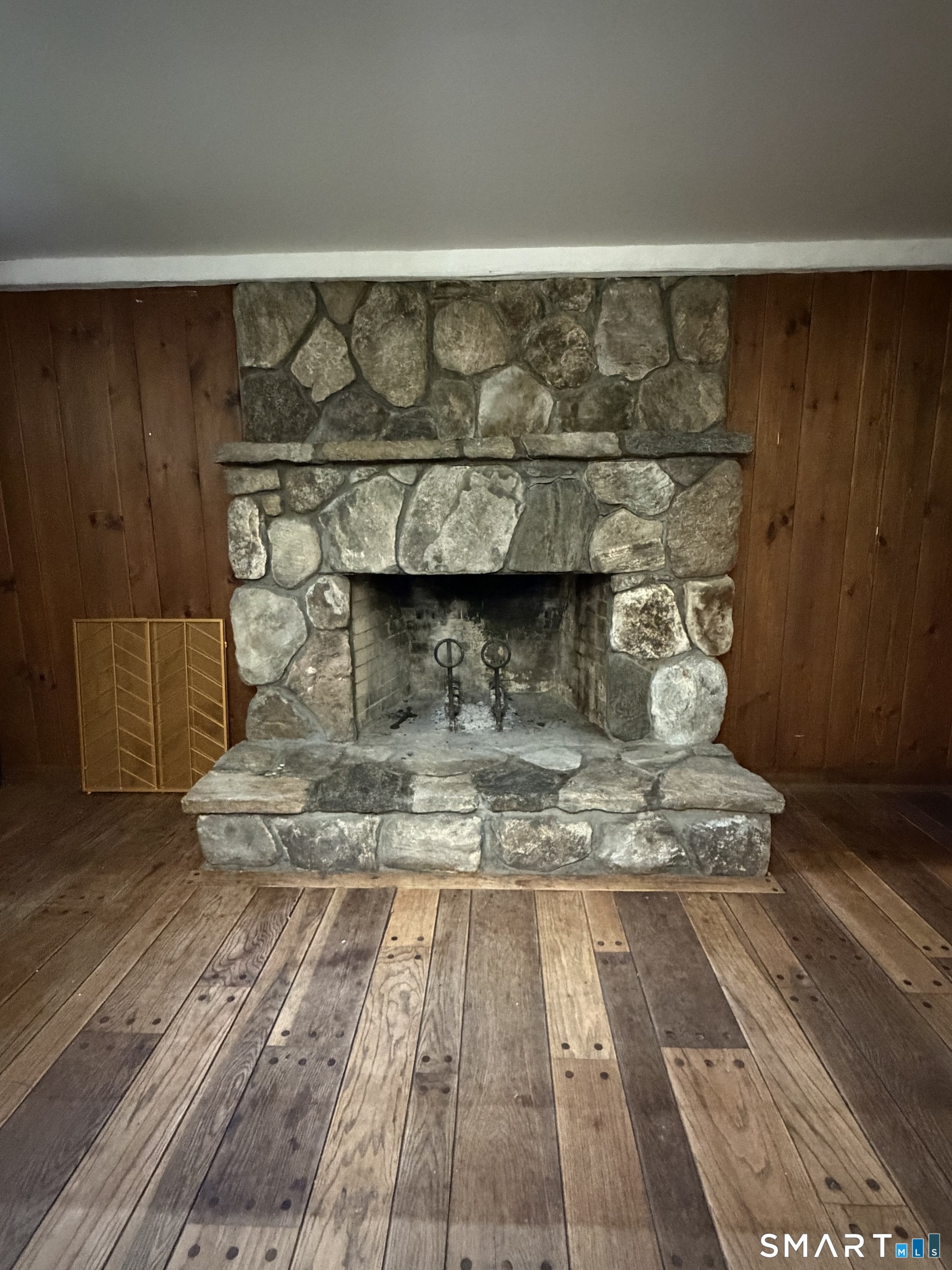 287 West Main Street North Canaan CT 06018