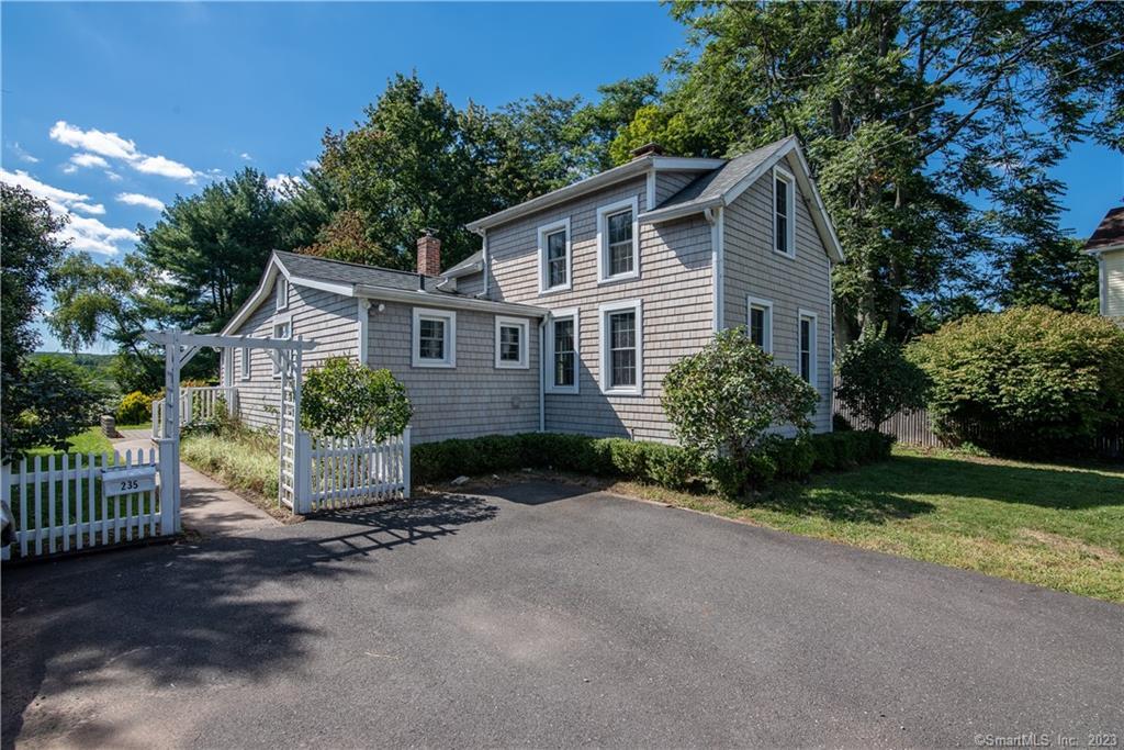 235 Hunting Hill Avenue Middletown CT 06457