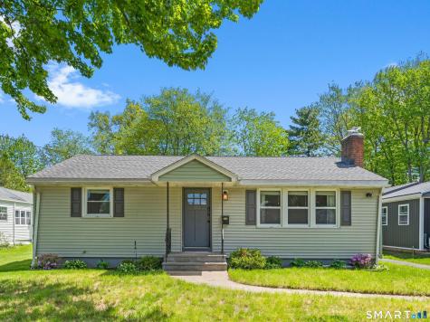 152 Somerset Street West Hartford CT 06110