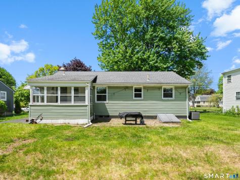 152 Somerset Street West Hartford CT 06110