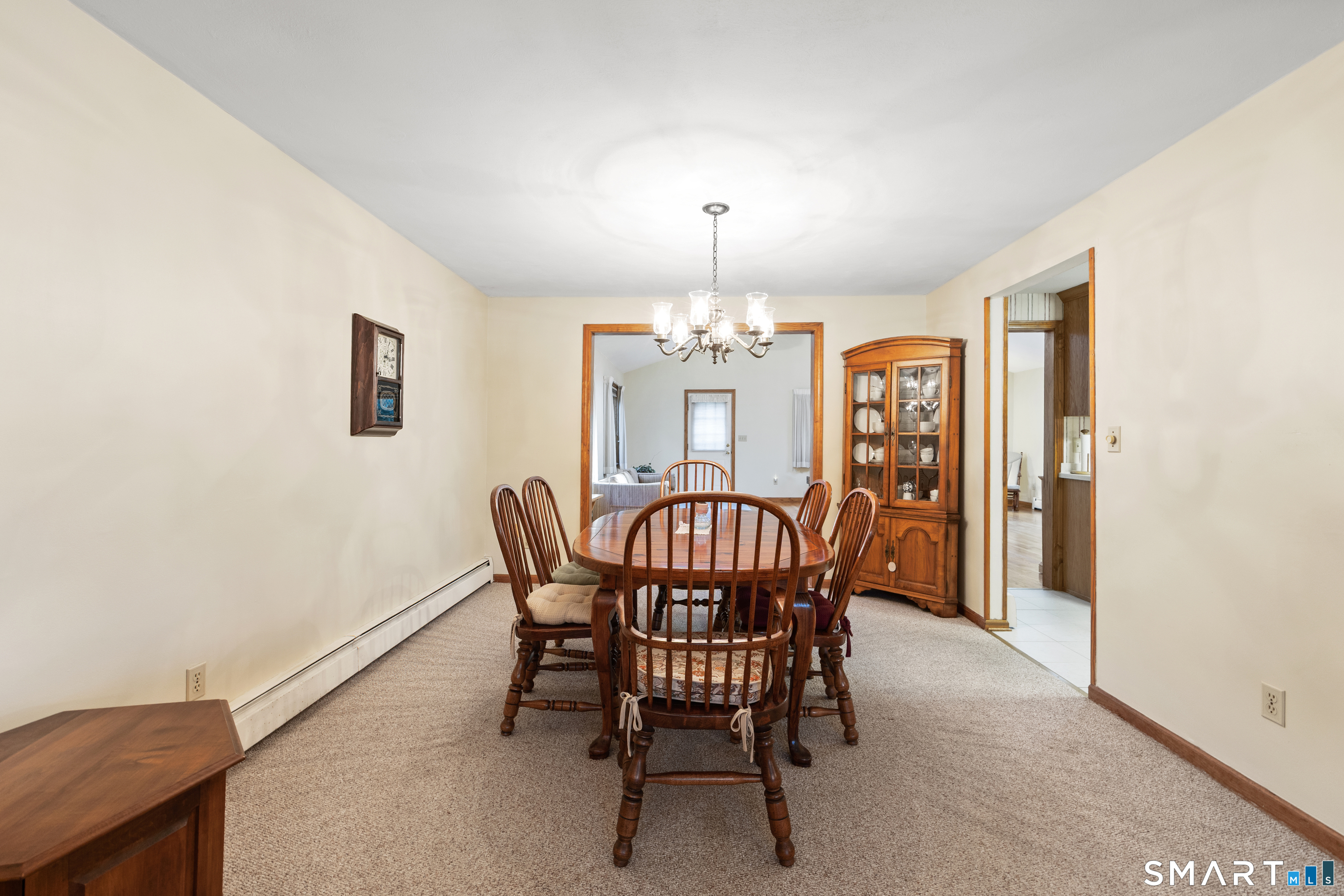 33 Four Rod Road Hamden CT 06514