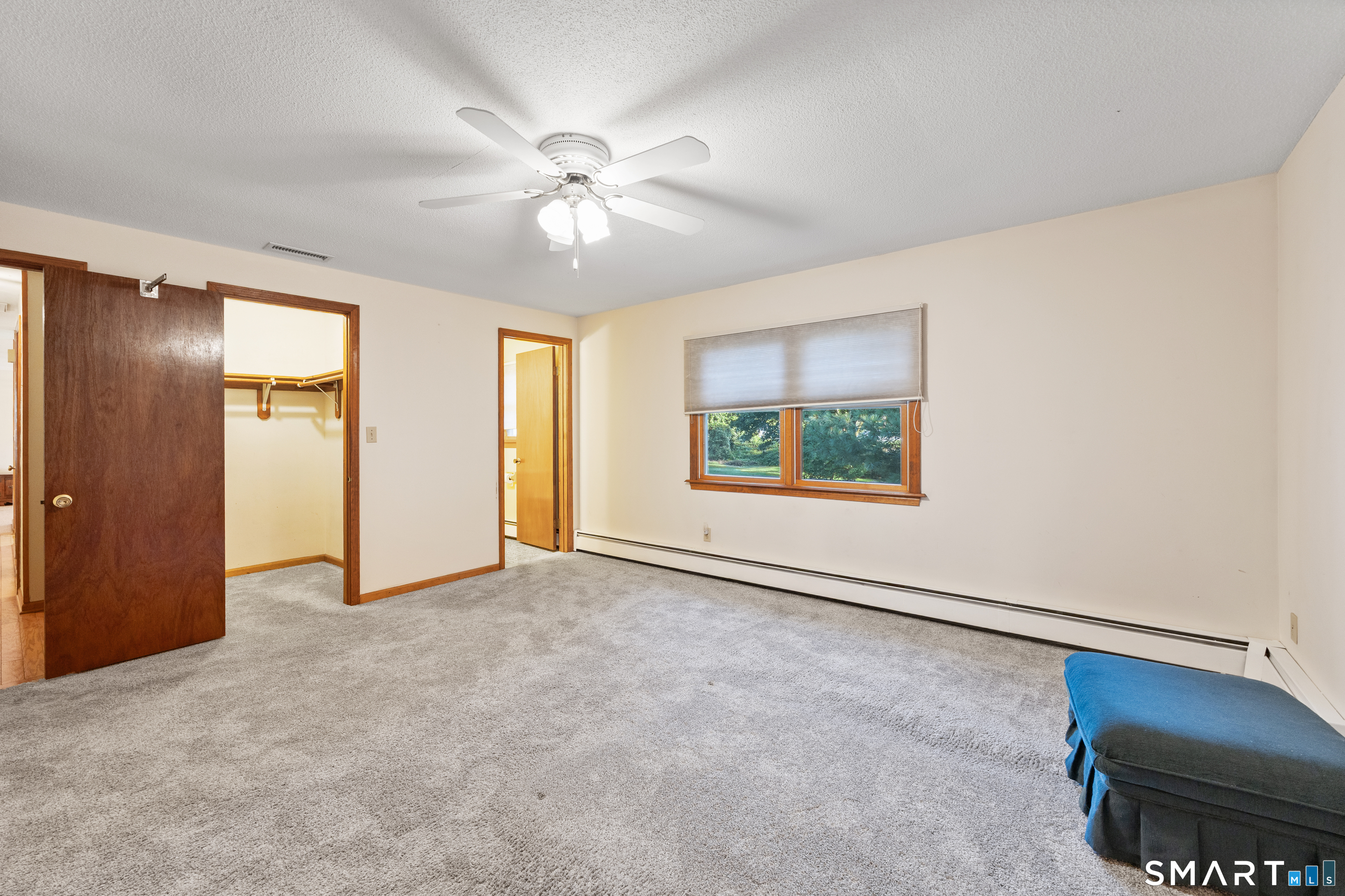 33 Four Rod Road Hamden CT 06514