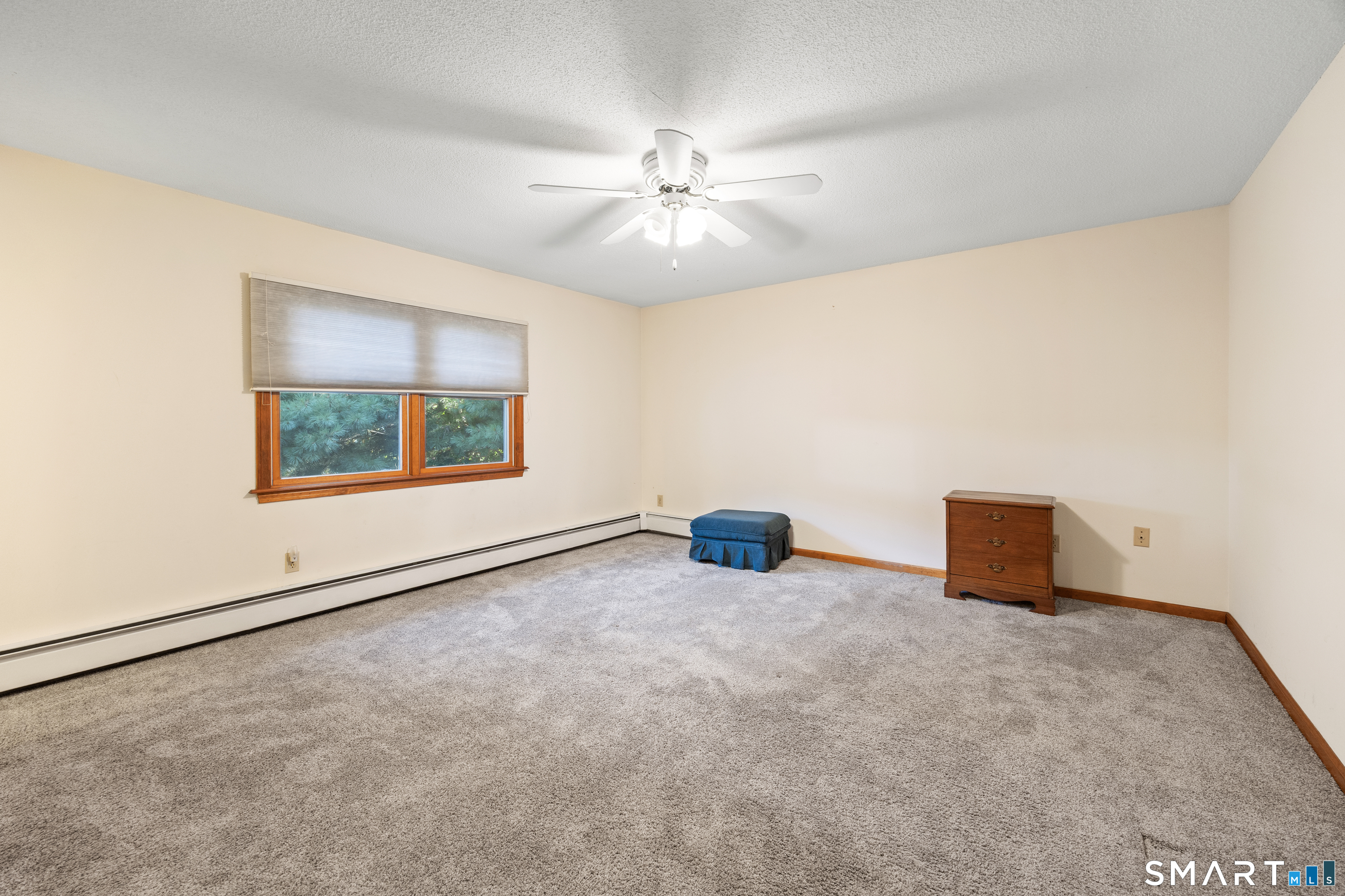 33 Four Rod Road Hamden CT 06514
