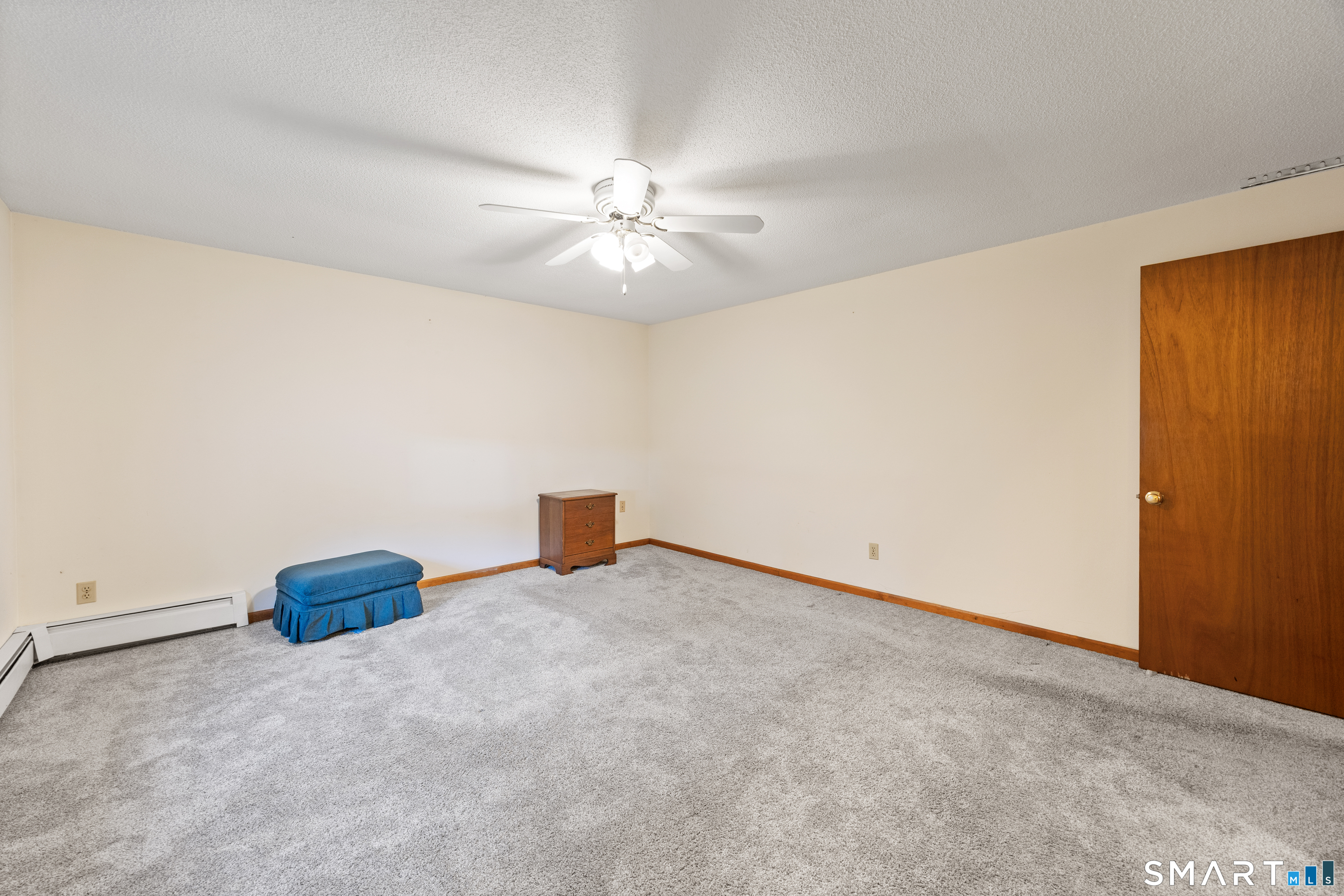 33 Four Rod Road Hamden CT 06514