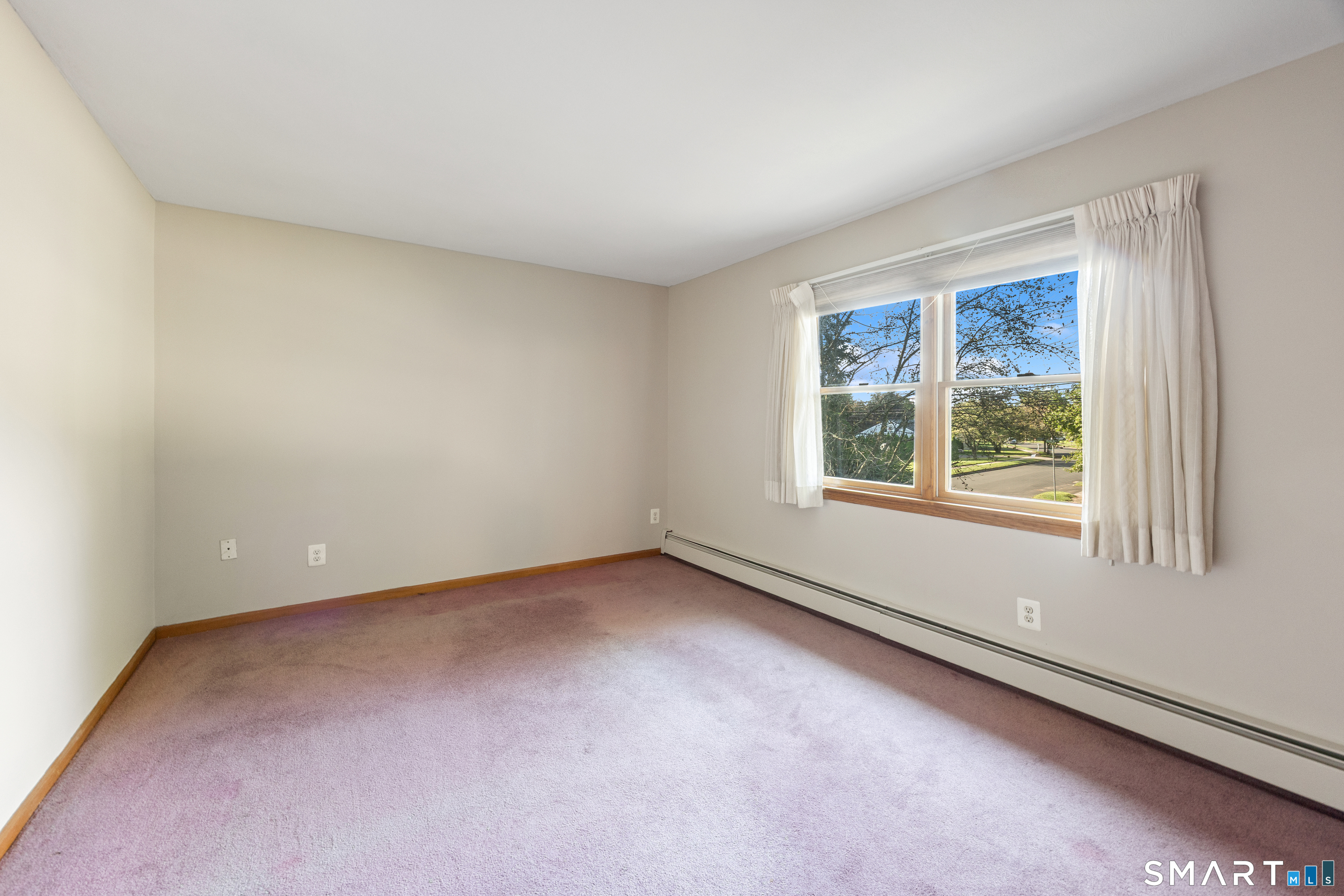 33 Four Rod Road Hamden CT 06514