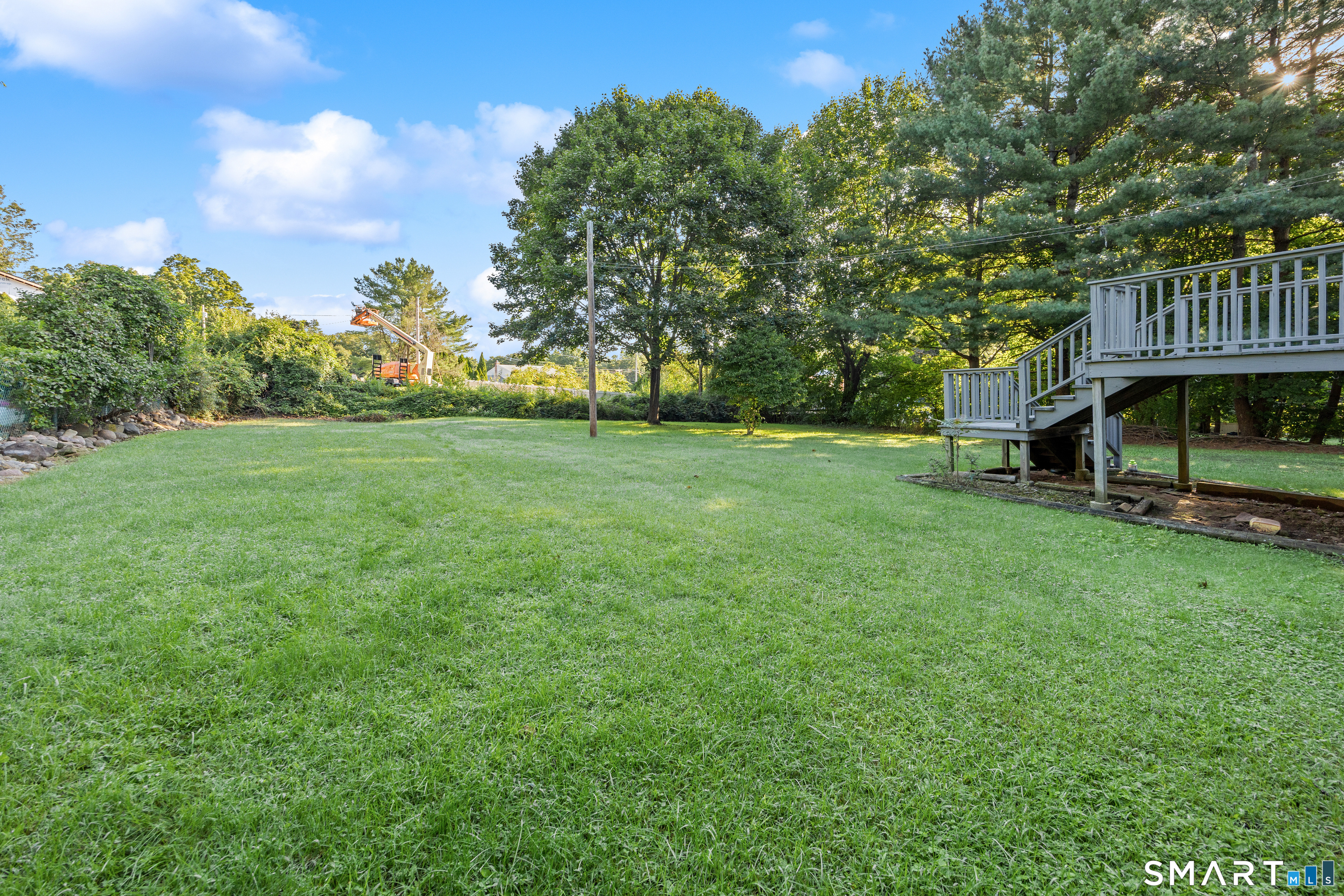 33 Four Rod Road Hamden CT 06514